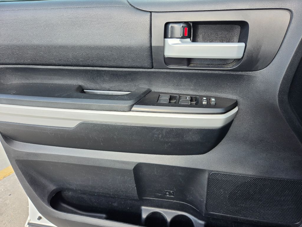 2018 Toyota Tundra - $17,750