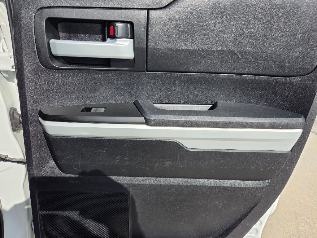 2018 Toyota Tundra - $17,750