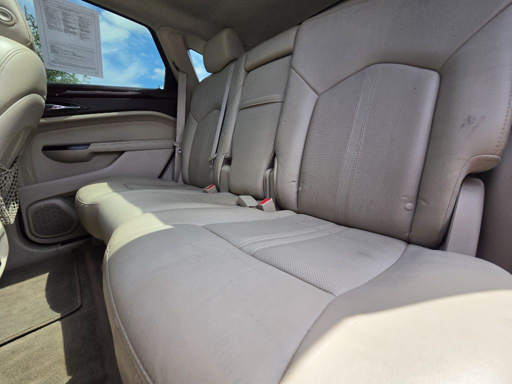 2016 Cadillac SRX - $9,250