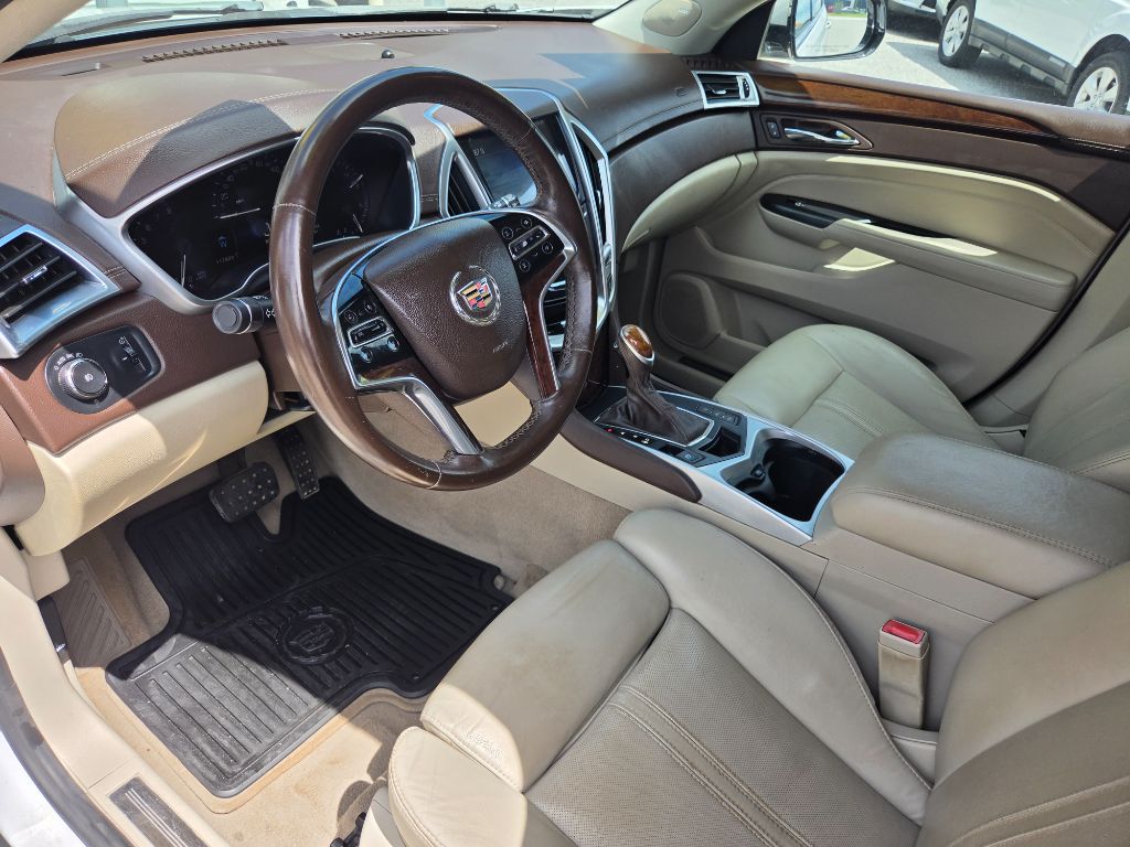 2016 Cadillac SRX - $9,250