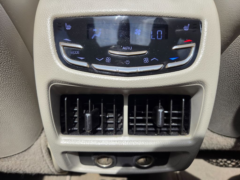 2016 Cadillac SRX - $9,250