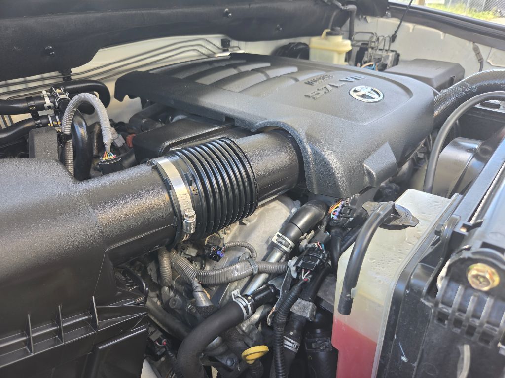 2016 Toyota Sequoia - $17,750