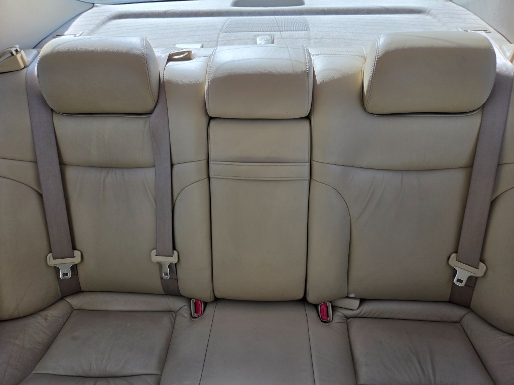 2005 Lexus ES - $5,250