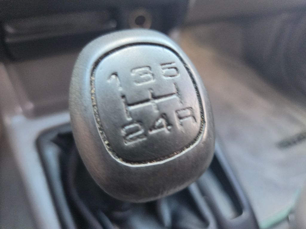 2003 Isuzu Rodeo - $3,750