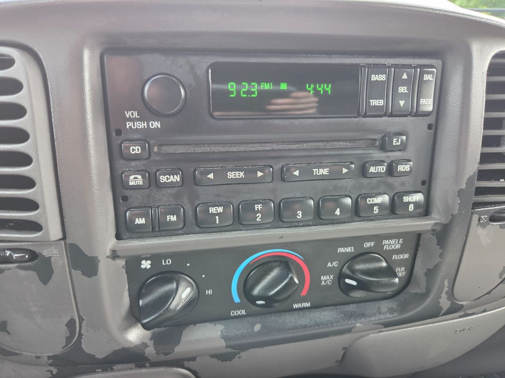 2003 Ford F-150 - $8,250