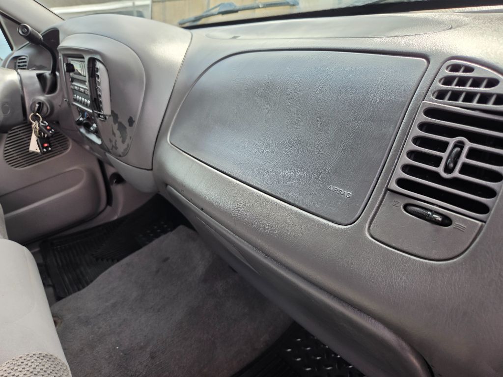 2003 Ford F-150 - $8,250