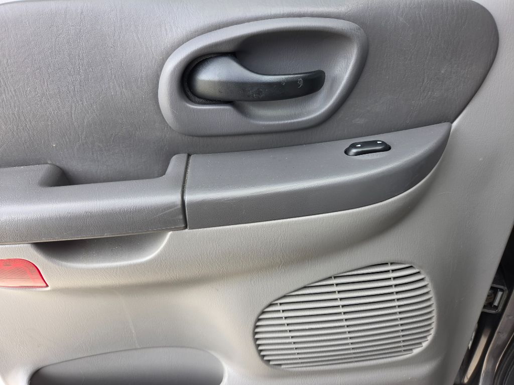 2003 Ford F-150 - $8,250