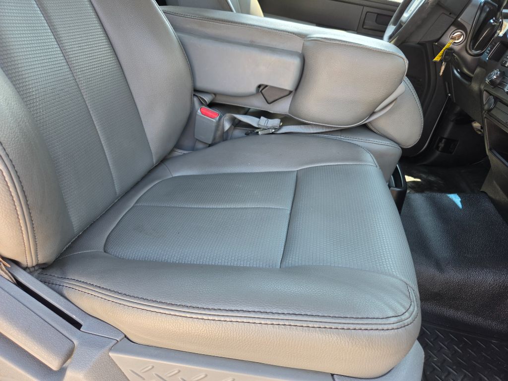 2013 Ford F-150 - $8,750