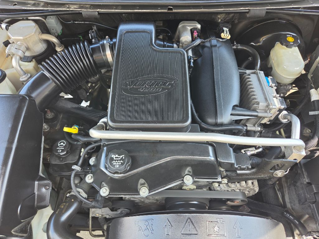2005 Chevrolet Blazer - $3,250