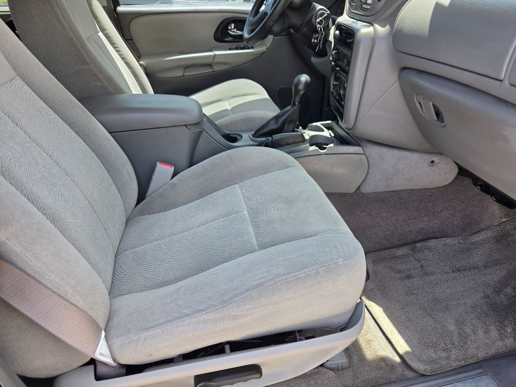 2005 Chevrolet Blazer - $3,250