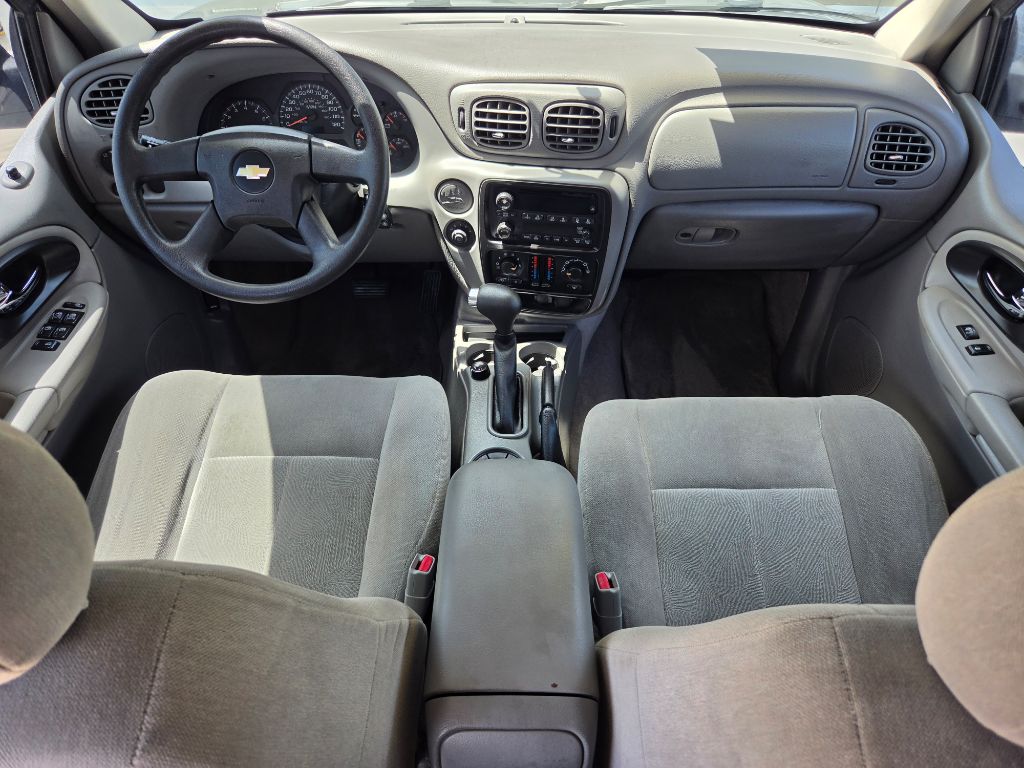 2005 Chevrolet Blazer - $3,250