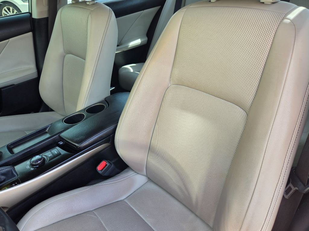 2014 Lexus IS - $9,750