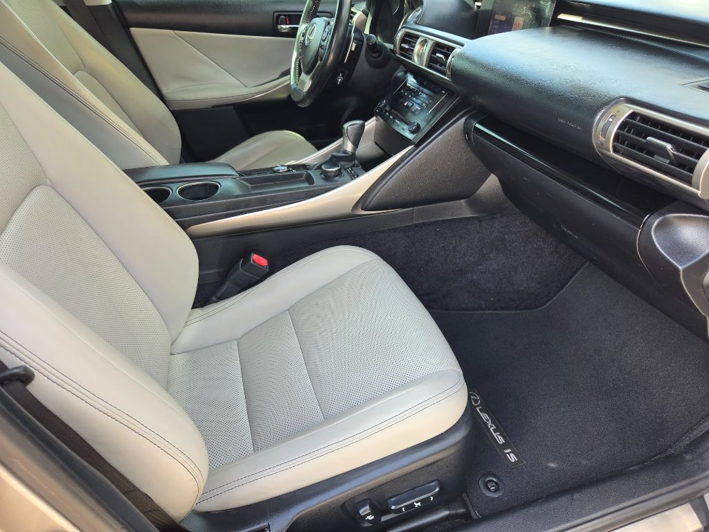 2014 Lexus IS - $9,750