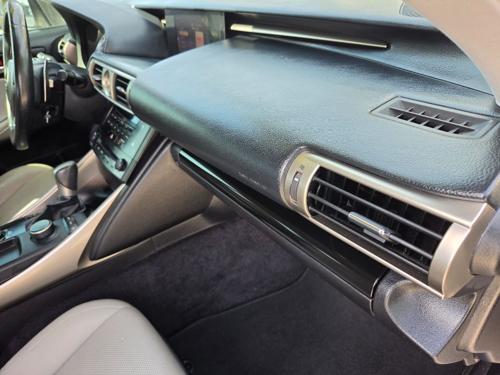 2014 Lexus IS - $9,750