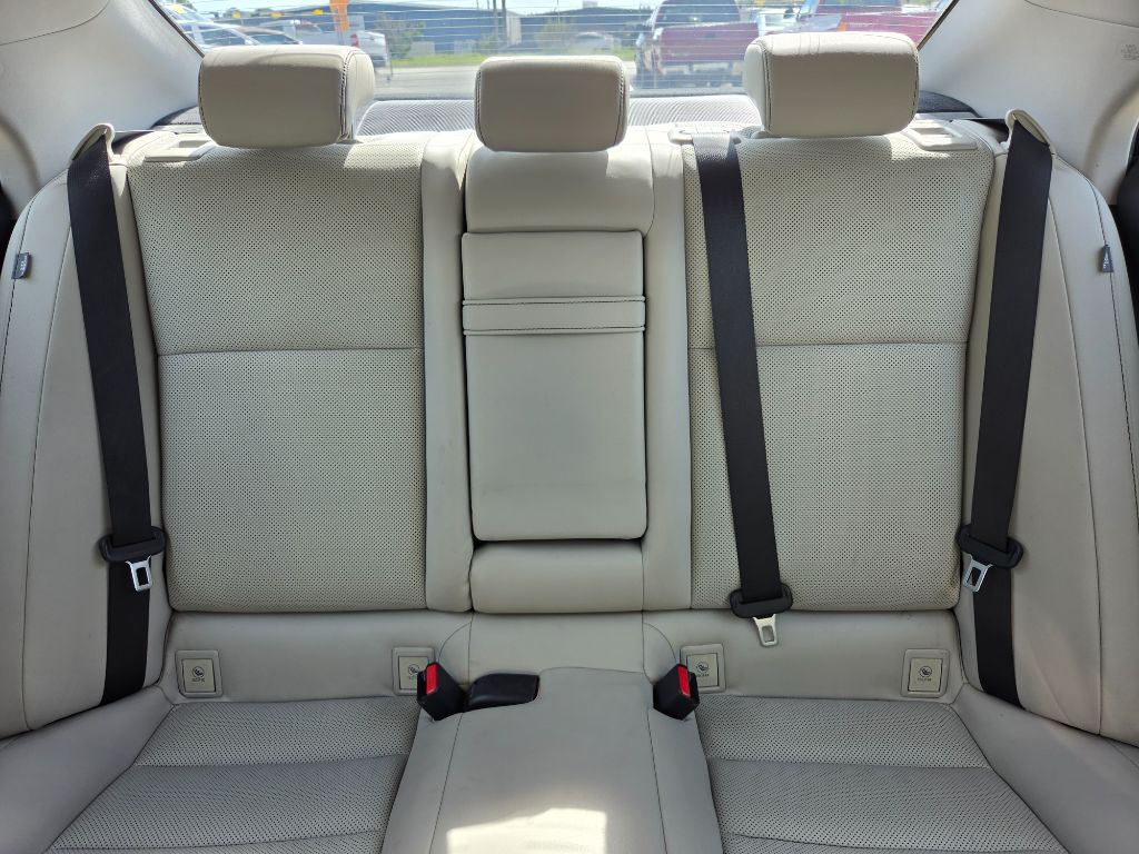 2014 Lexus IS - $9,750