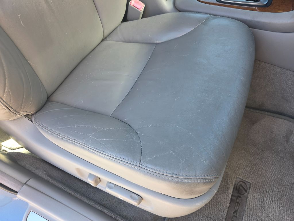 2005 Lexus ES - $6,750