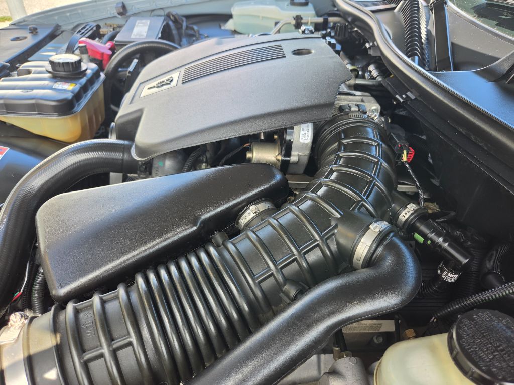 2005 Lincoln Town Car - $7,750