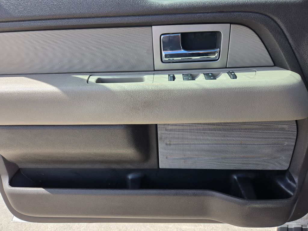 2009 Ford F-150 - $9,750