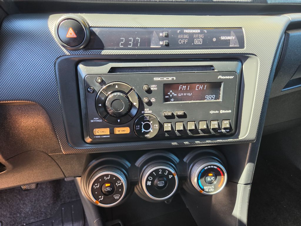 2012 Toyota Scion Tc - $7,750