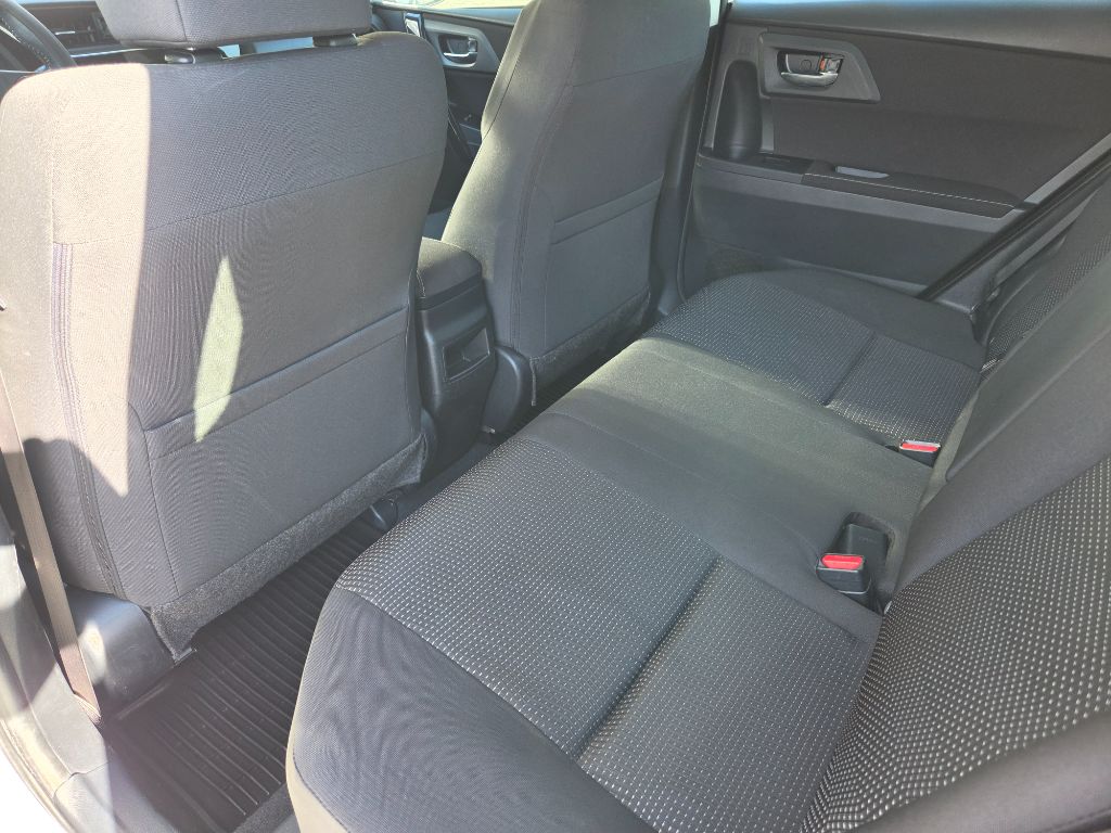2016 Toyota Scion Im - $9,750