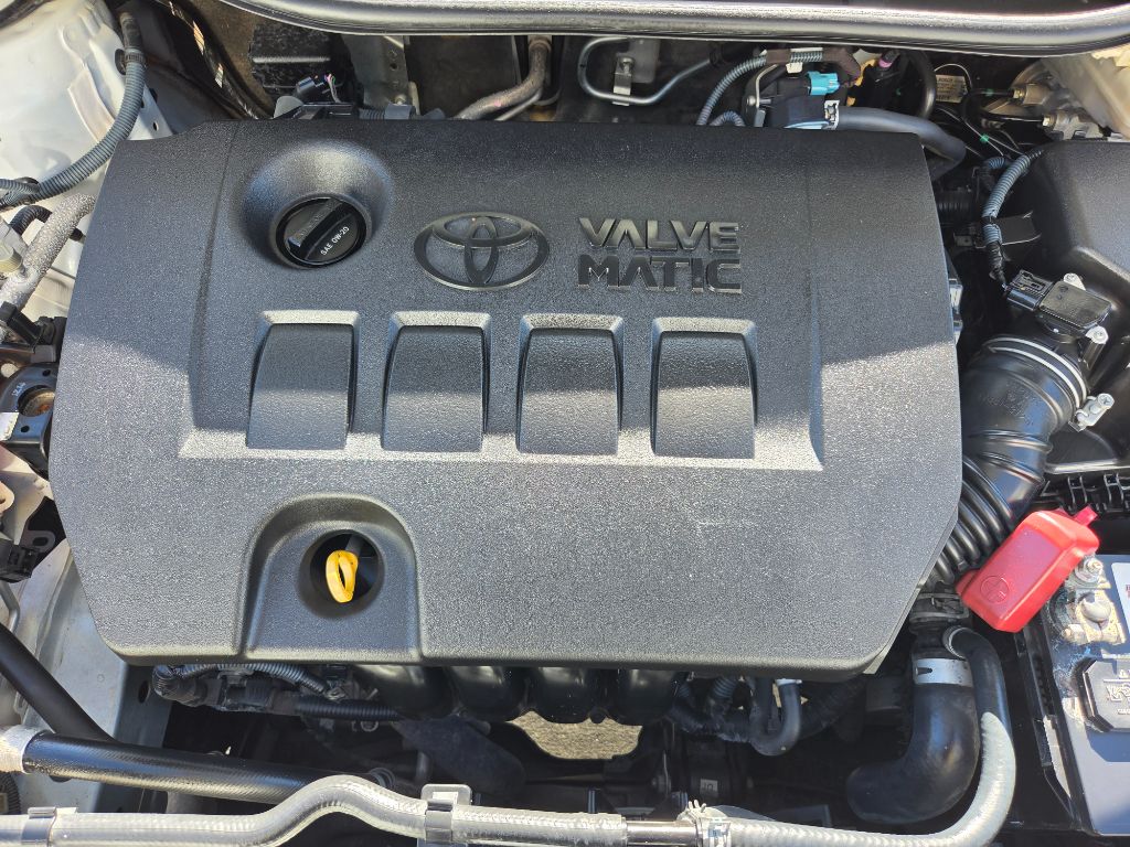 2016 Toyota Scion Im - $9,750