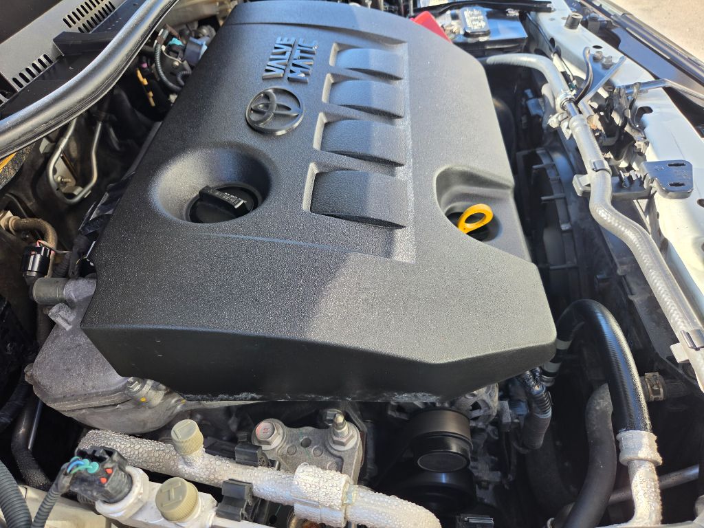 2016 Toyota Scion Im - $9,750