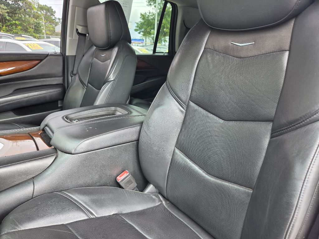 2018 Cadillac Escalade - $14,750