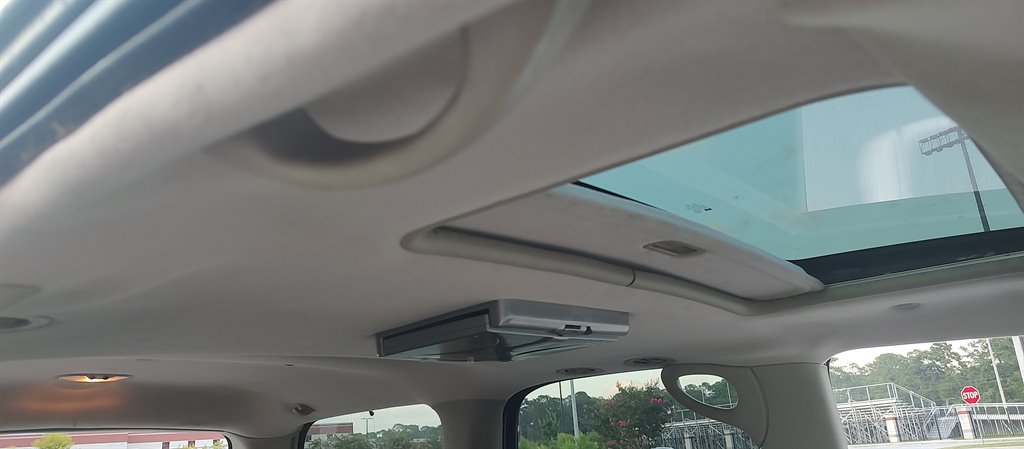 2005 Cadillac Escalade - $6,400