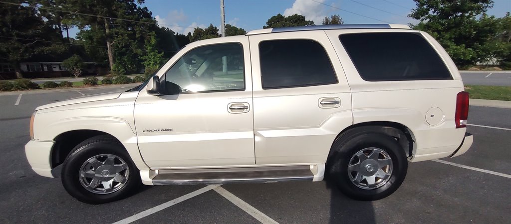 2005 Cadillac Escalade - $6,400