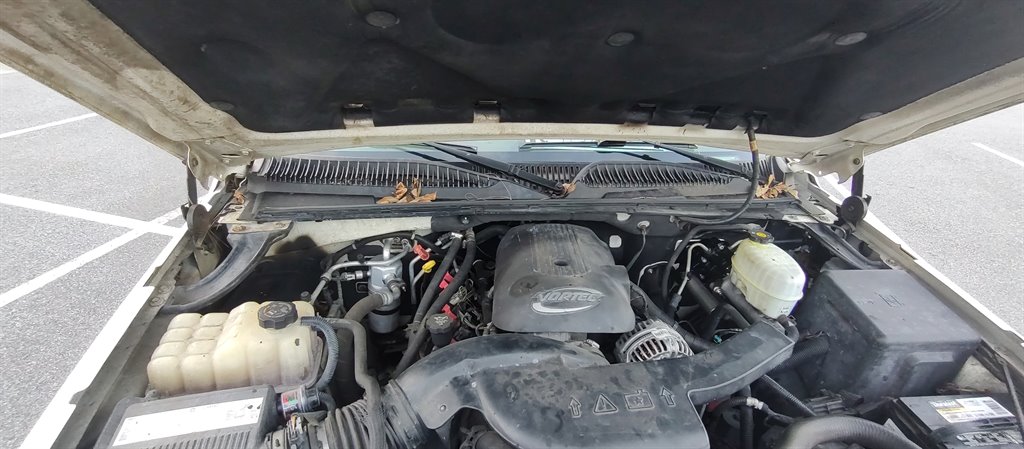 2005 Cadillac Escalade - $6,400