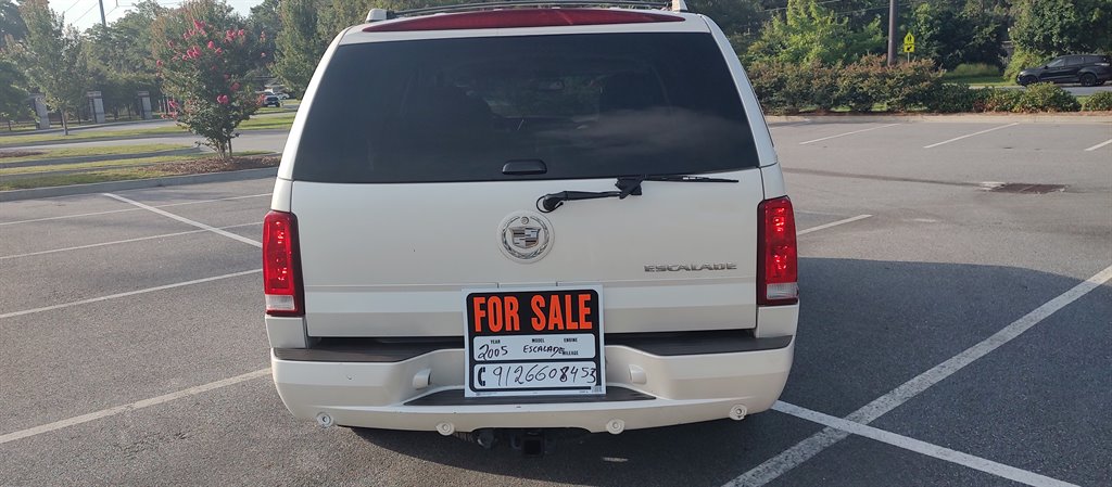 2005 Cadillac Escalade - $6,400