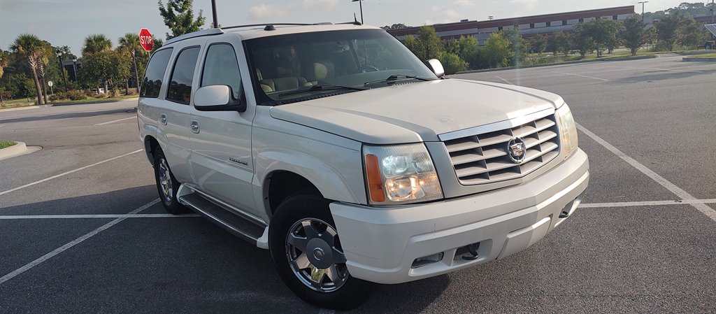 2005 Cadillac Escalade - $6,400