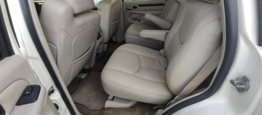 2005 Cadillac Escalade - $6,400