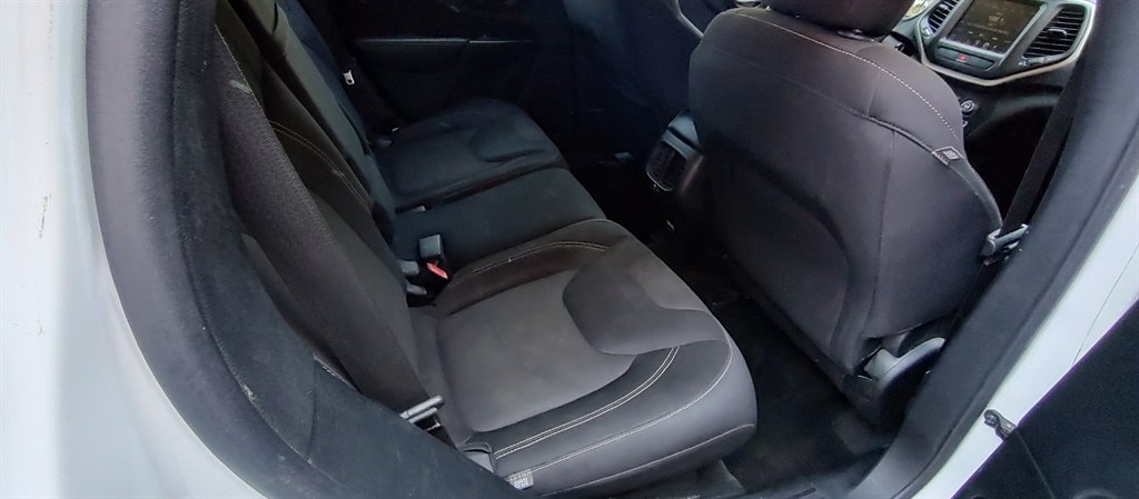 2015 Jeep Cherokee Latitude photo