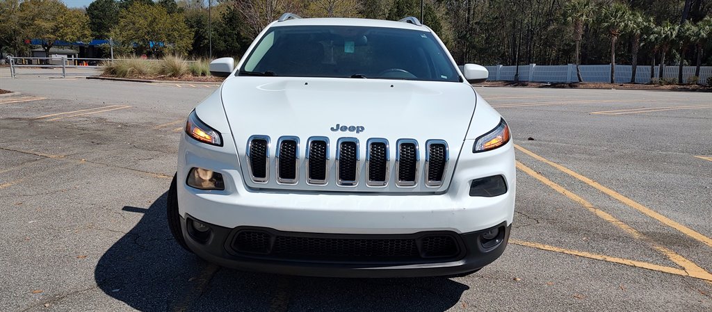 2015 Jeep Cherokee Latitude photo