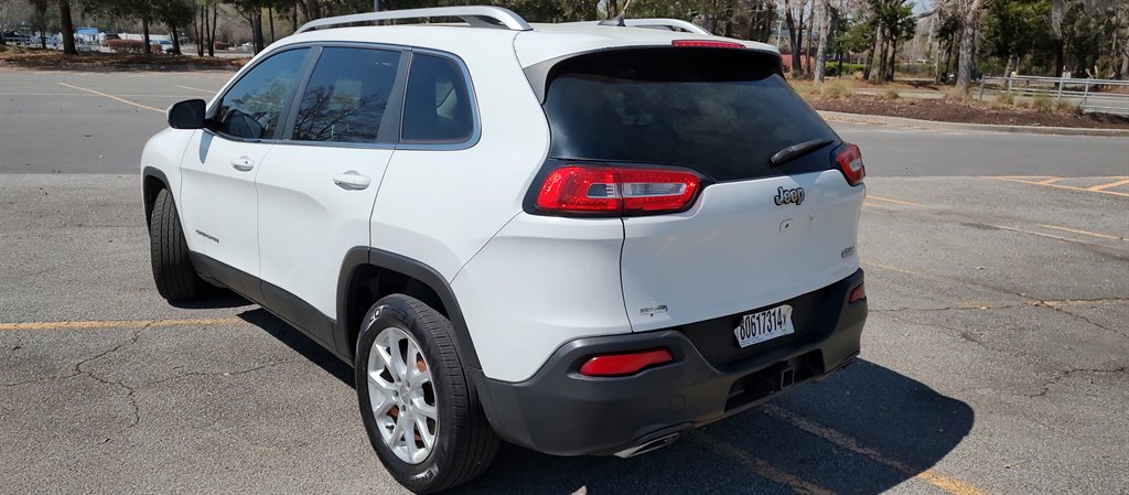 2015 Jeep Cherokee Latitude photo