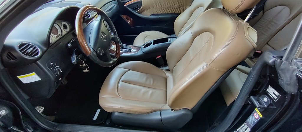 2009 Mercedes-Benz CLK-Class CLK350 photo