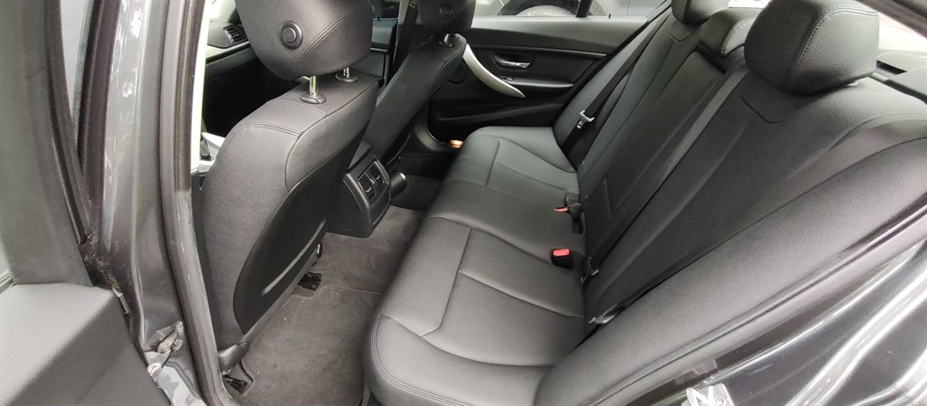 2017 BMW 320i - $12,399