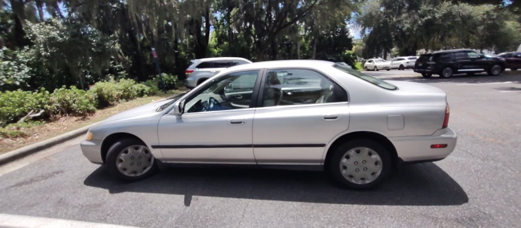 1997 Honda Accord - $4,600