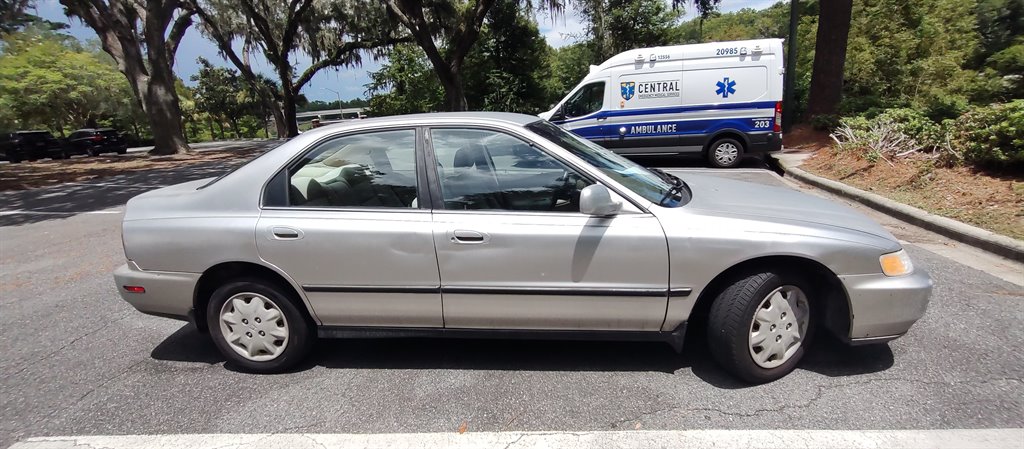 1997 Honda Accord - $4,600