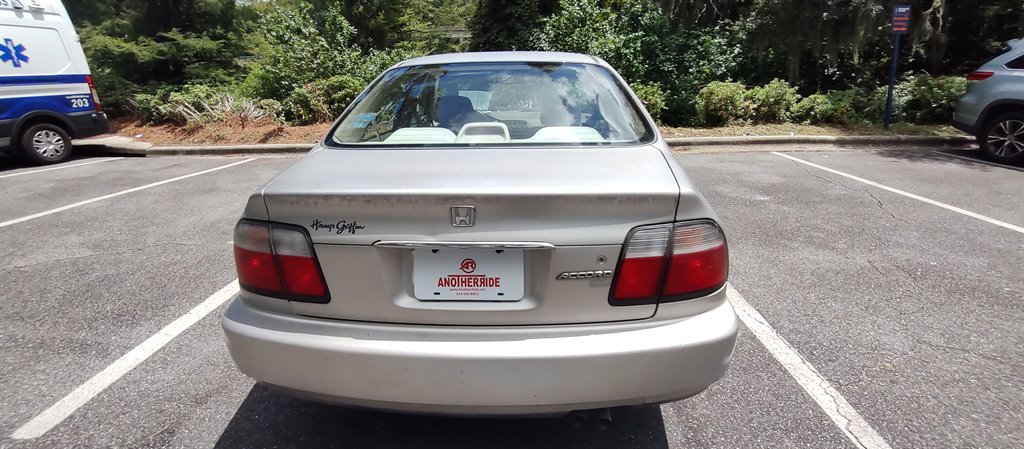 1997 Honda Accord - $4,600