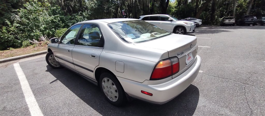 1997 Honda Accord - $4,600