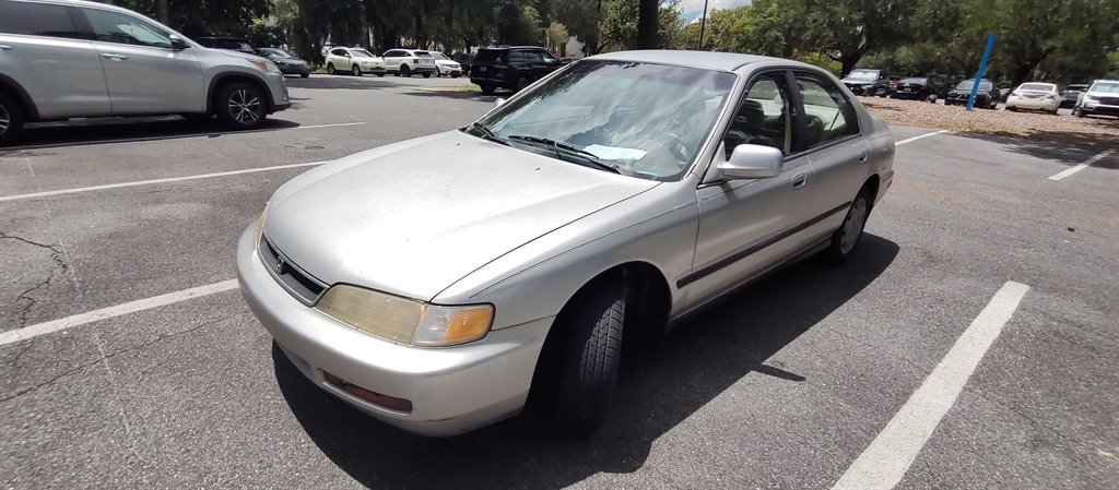 1997 Honda Accord - $4,600
