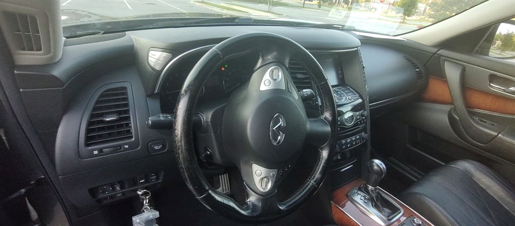 2012 INFINITI FX - $8,599