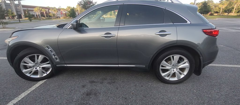 2012 INFINITI FX - $8,599