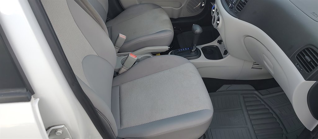 2011 Hyundai Accent - $6,599
