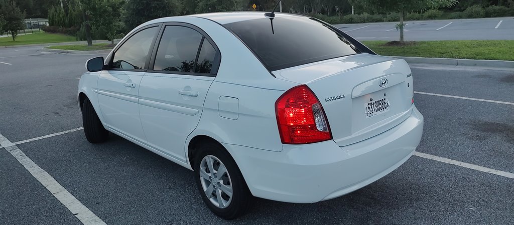 2011 Hyundai Accent - $6,599