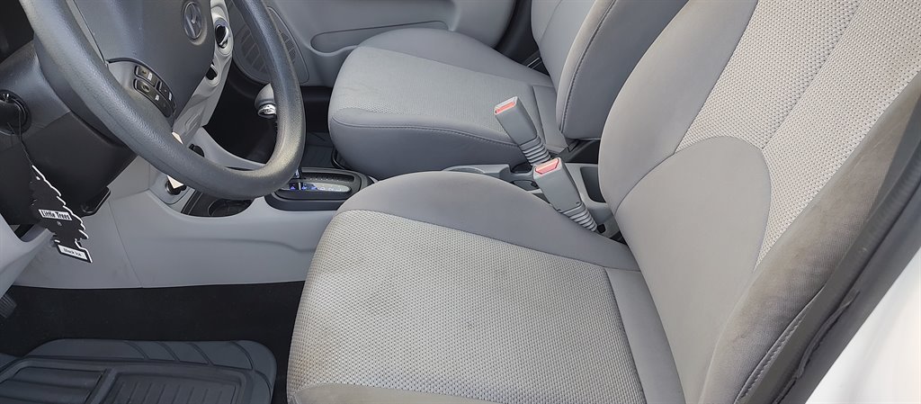 2011 Hyundai Accent - $6,599