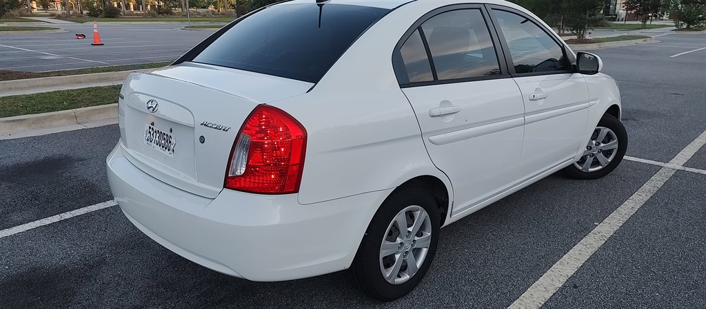 2011 Hyundai Accent - $6,599