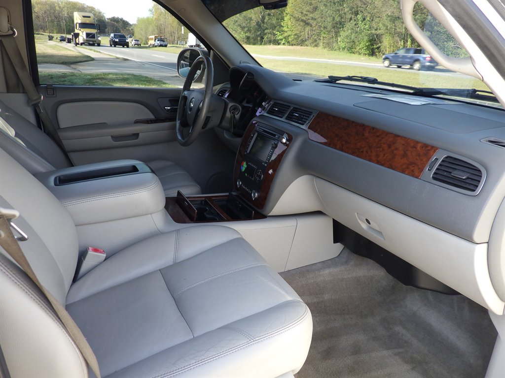 2008 Chevrolet Tahoe LS photo